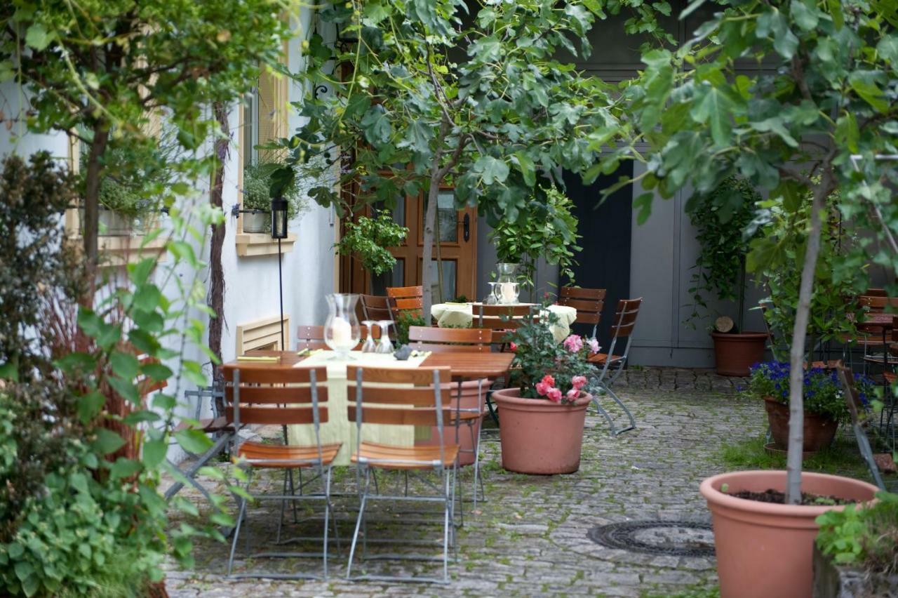 Gasthaus Zur Sonne Nordheim am Main ภายนอก รูปภาพ